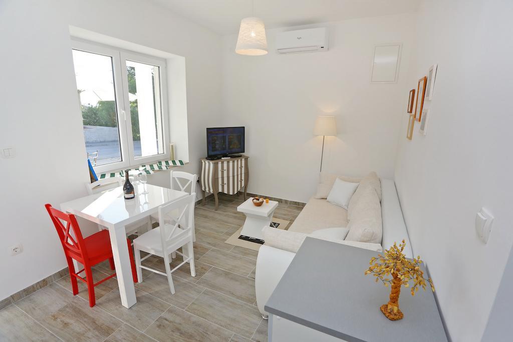 Pavle'S Apartment Zadar Cameră foto